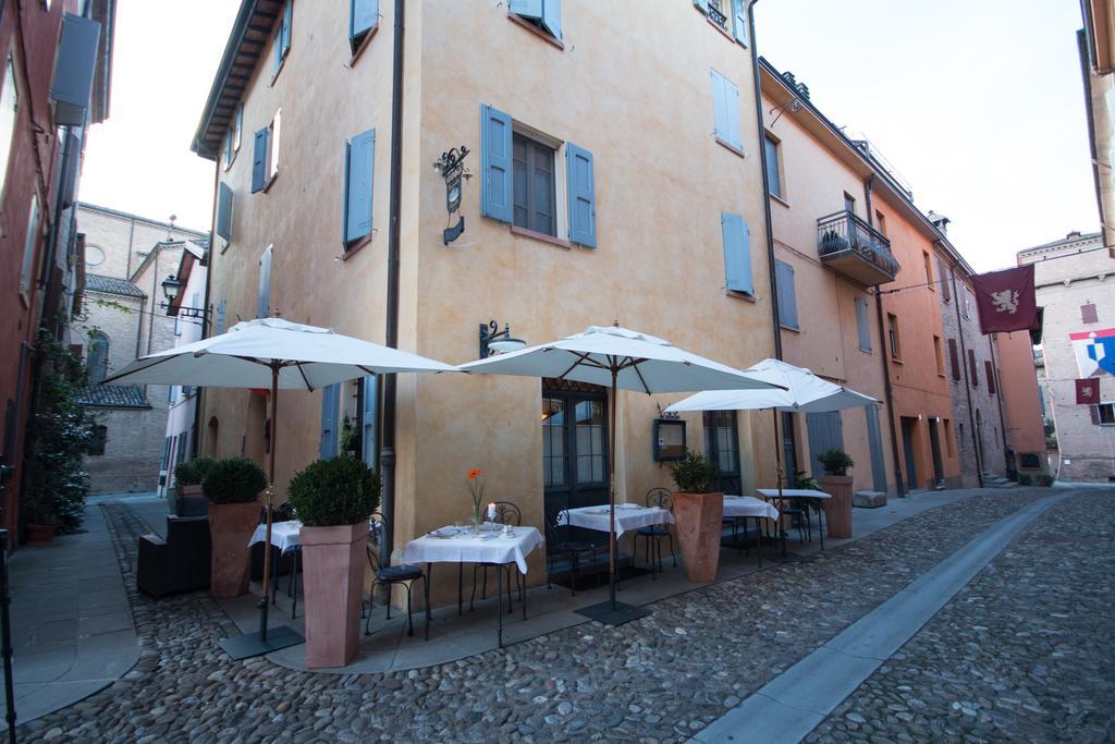 Locanda Del Feudo Suite & Restaurant Castelvetro di Modena Exterior photo